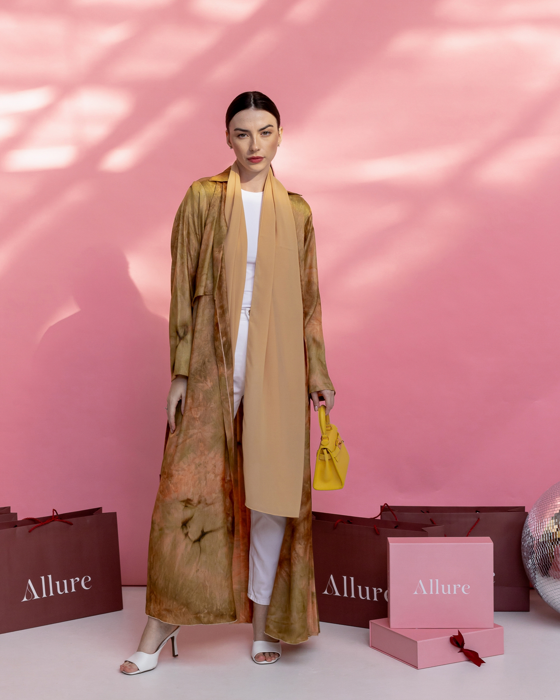 Radiant Confidence: Embracing Your Personal Style as Your Power